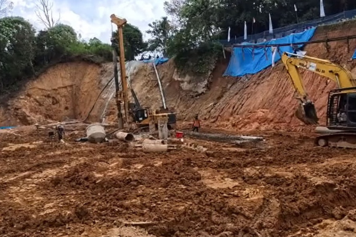 Public Works Minister Confirms Completion of Landslide Management on Tarutung-Sibolga Road Before Eid Exodus