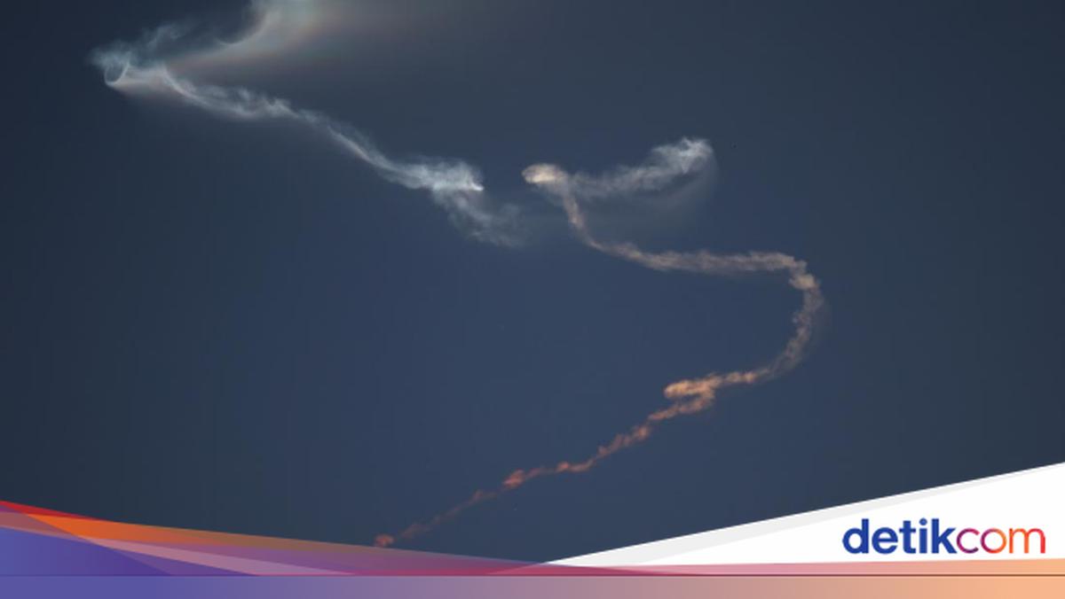 Israel Says Large-Scale Wave of Attacks on Iran Has Begun