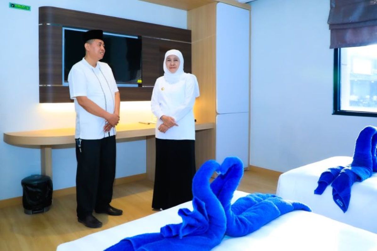East Java Governor Appreciates Hotel Training Facility at SMKN 1 Jombang