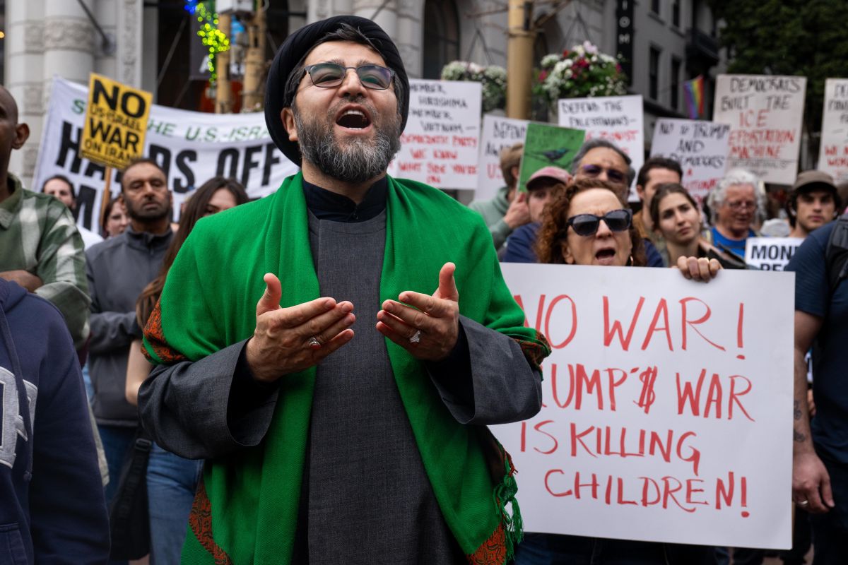 Trump sends confusing signals on when military operations against Iran will end