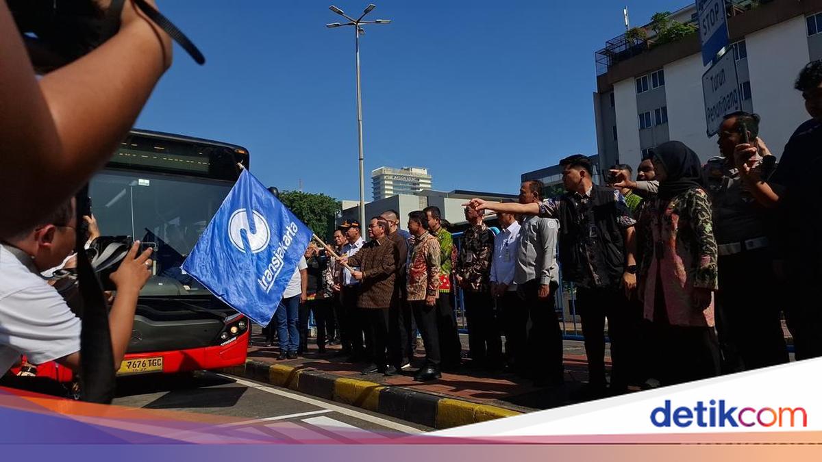 Governor Pramono Inaugurates Transjabodetabek Blok M-Soetta Route, Fare Set at IDR 3,500 for Three Months