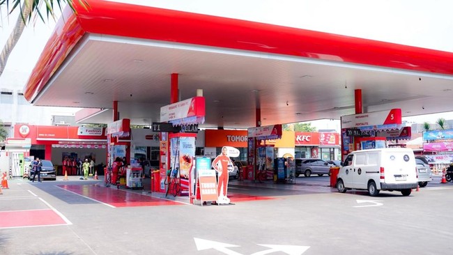 Pertamina Ready to Serve Energy Needs at Congested Toll Expressway Points for Homebound Travellers