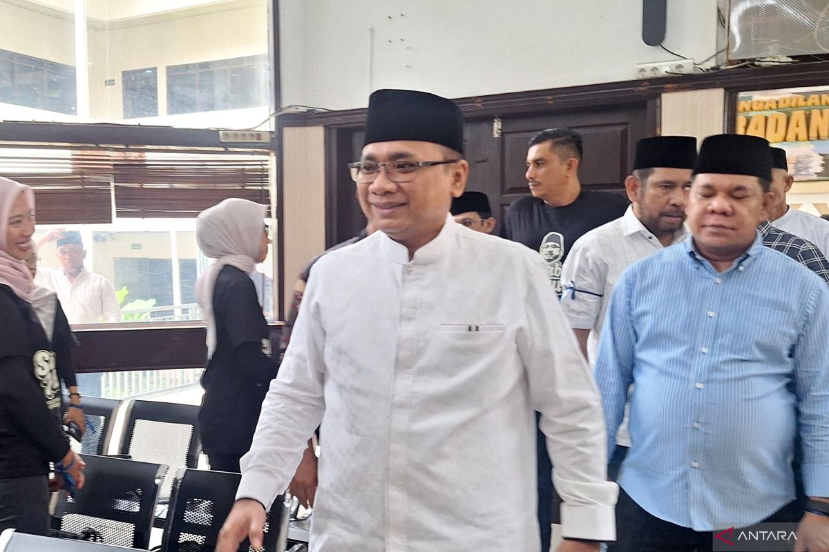 KPK signals former Religious Affairs Minister Yaqut Cholil Qoumas unlikely to answer summons on Thursday