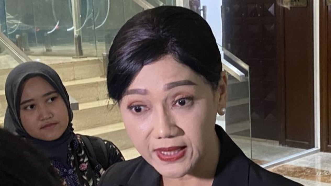 Parliament Approves Friderica Widyasari as OJK Chair