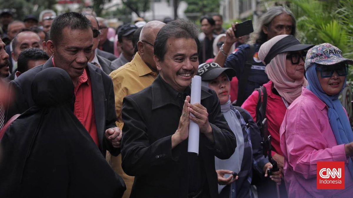Roy Suryo Responds to Rismon's Request for Restorative Justice in Jokowi Diploma Case: I Am Praying