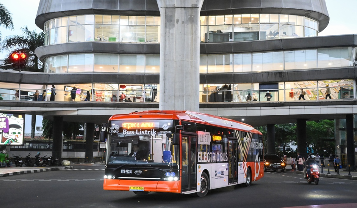 DKI Provincial Government Provides 14 TransJabodetabek Buses on Blok M–Soetta Airport Route; Check the Route
