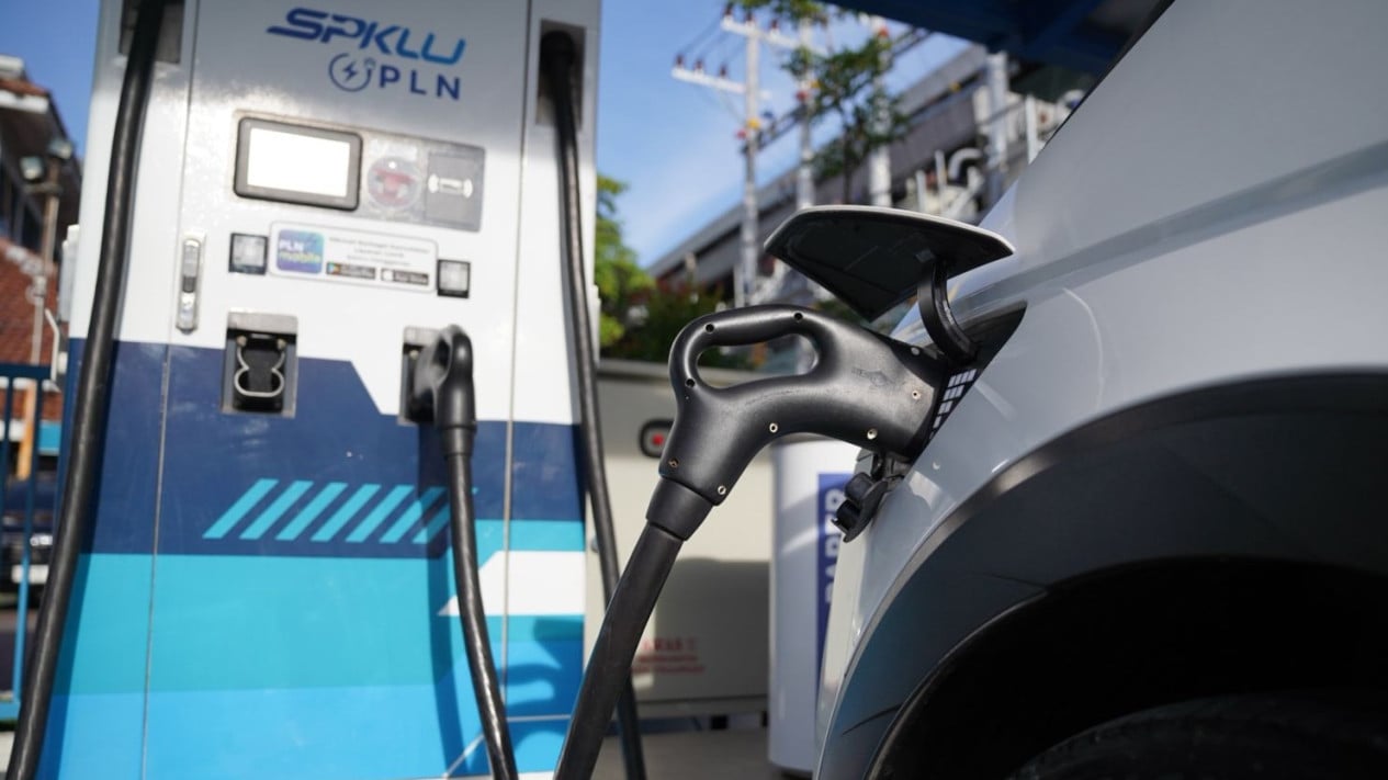 PLN Inspects EV Charging Infrastructure Readiness on Surabaya-Bali Route Ahead of Eid Holiday Travel, Electric Vehicle Infrastructure Strengthened