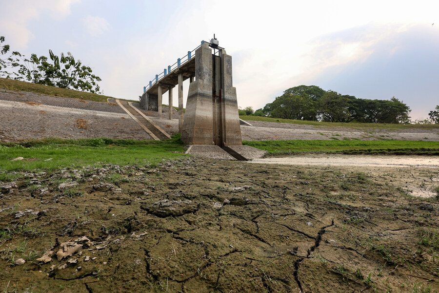 UGM Expert Warns of Extended Dry Season's Impact on Agricultural Production
