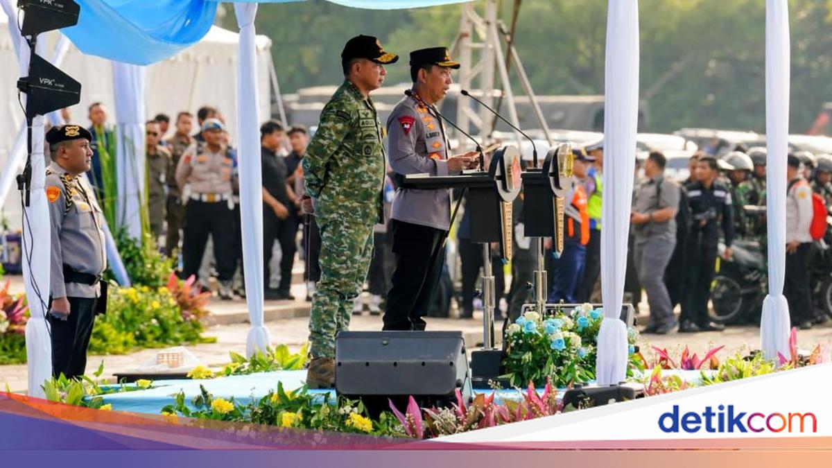 National Police Chief and TNI Commander Lead Operation Ketupat 2026 Troop Assembly at Monas