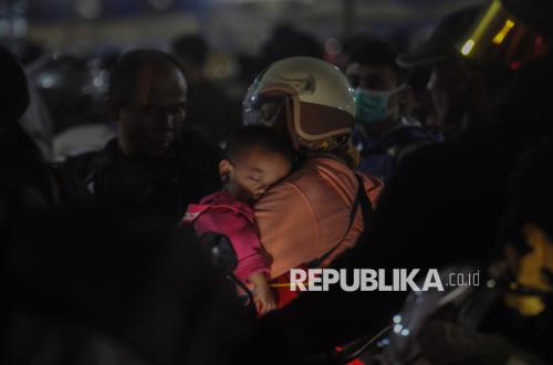 Assessing the Risks of Motorcycling Home During Eid with Children