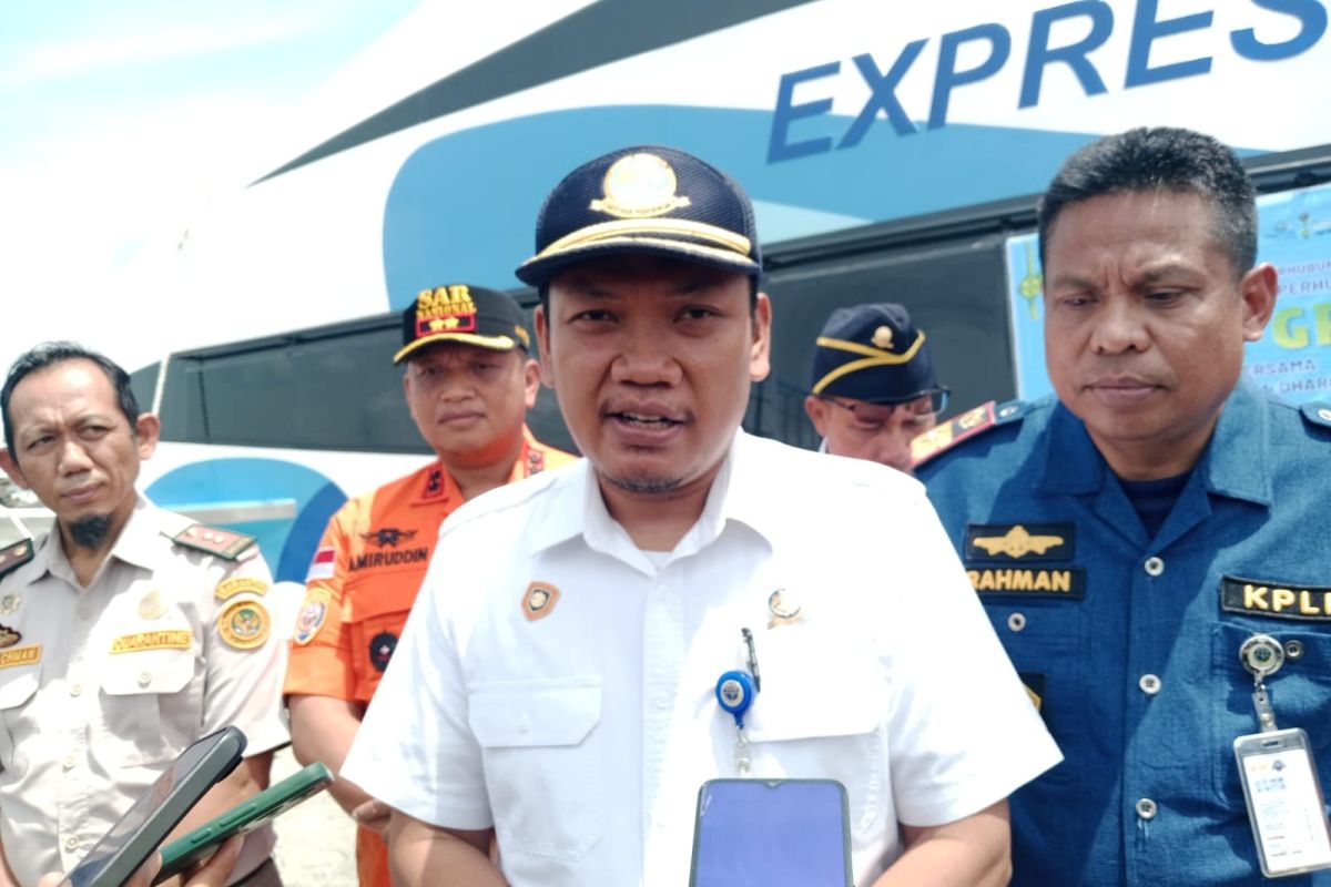 Ministry of Transport launches free homecoming service for hundreds on Kendari–Raha route