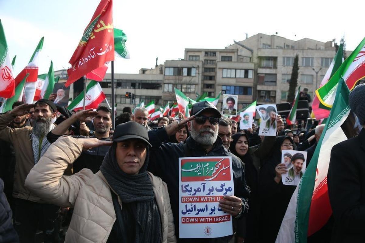 Iran: Mojtaba Khamenei injured but in good condition