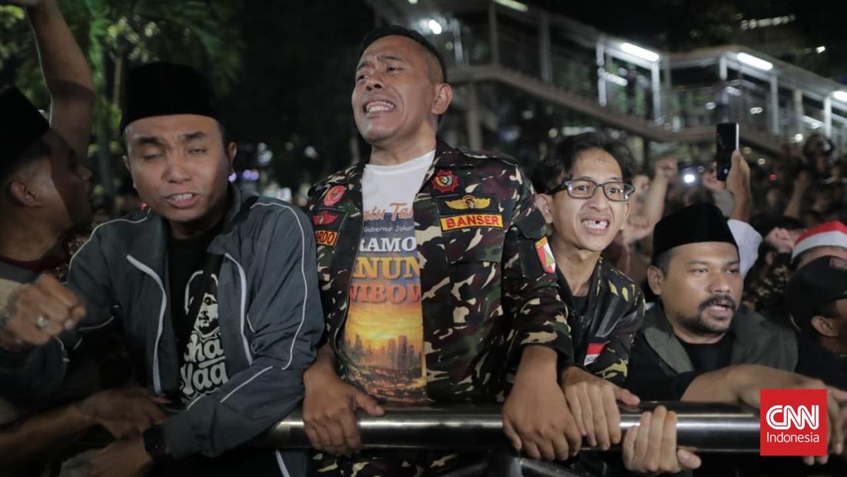 Banser Protests as Former Religious Affairs Minister Yaqut Detained by KPK