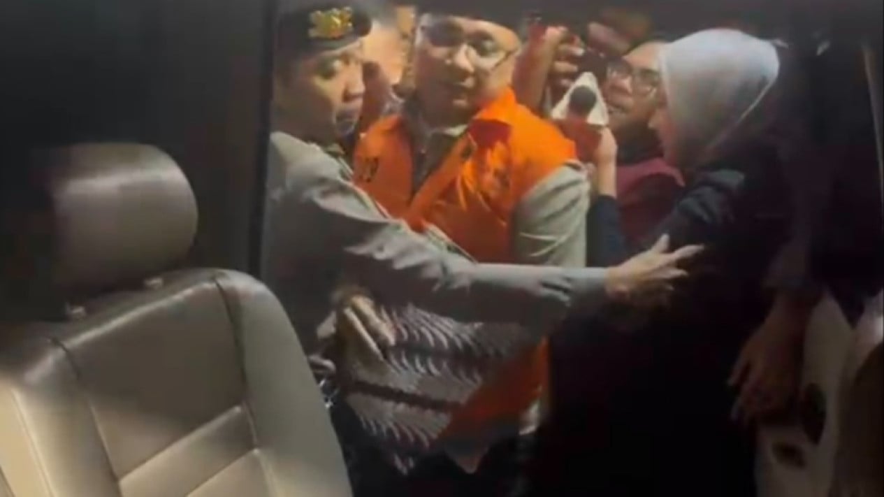 Detained by KPK, Former Religious Affairs Minister Yaqut Denies Accepting Any Bribes