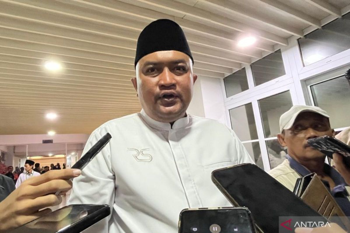 President Prabowo distributes provisions to 36,000 families in Bogor ahead of Eid al-Fitr