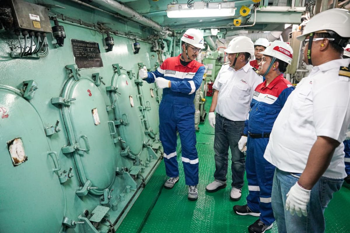 Pertamina ensures fuel distribution readiness from ships to petrol stations ahead of Lebaran 2026