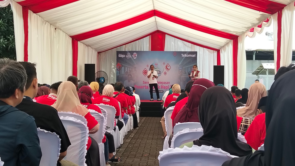 Hundreds of Makassar Residents Travel Free to Surabaya by Sea for Eid Holiday