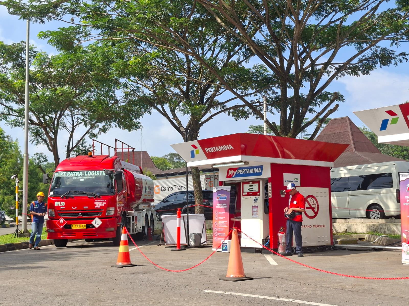 Pertamina Prepares Additional Services at KM 456 Rest Area, Ensures Safe Energy Supply During Eid Holiday Travel