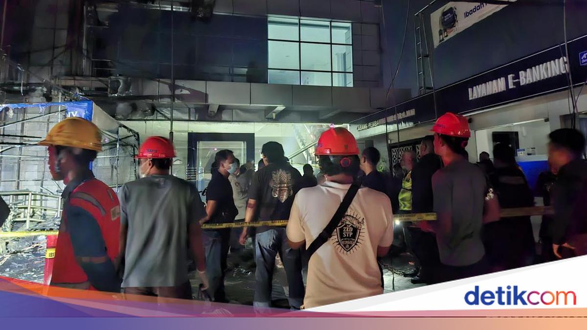 Fire at BPD DIY Bank Office in Wirobrajan Destroys Six Motorcycles