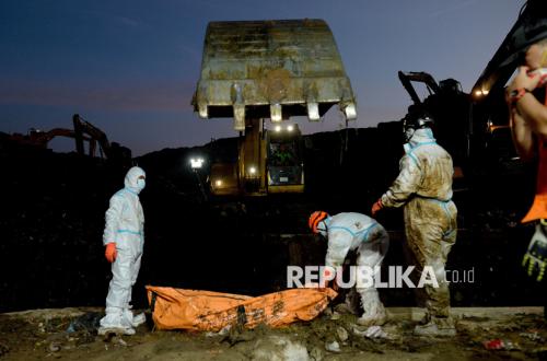 Bantargebang Tragedy and Harsh Warning of Urban Waste Crisis