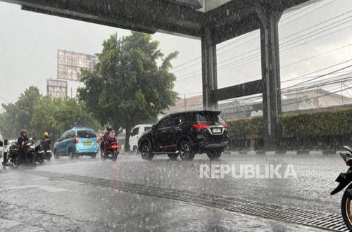 BMKG Warns of Heavy Rainfall in Ciayumajakuning Region During Eid Homecoming 2026
