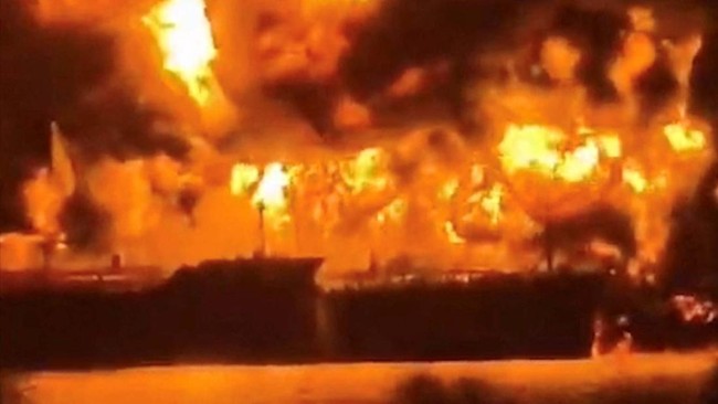Oil Tankers Attacked Near Iraq in Critical Strait Incident