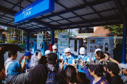 PLN Ensures Safe Electric Vehicle Journeys Ahead of Eid