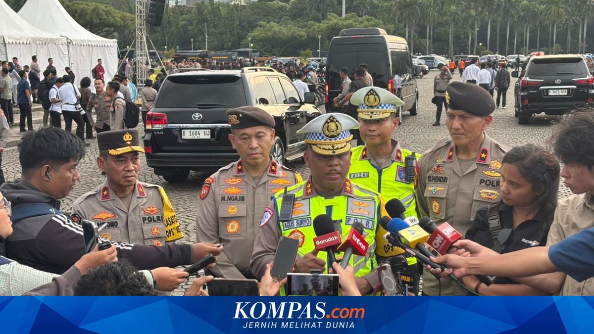 One-Way and Contraflow Traffic Schemes Also Applied on Arterial Roads, Including Gadog