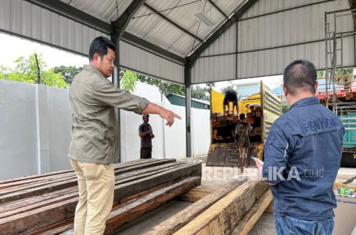 Forest Law Enforcement Agency Designates Suspect in Illegal Timber Case in Sulawesi