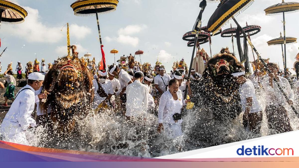 Melasti Ceremony 2026 held on 18 March, dress code rules for tourists