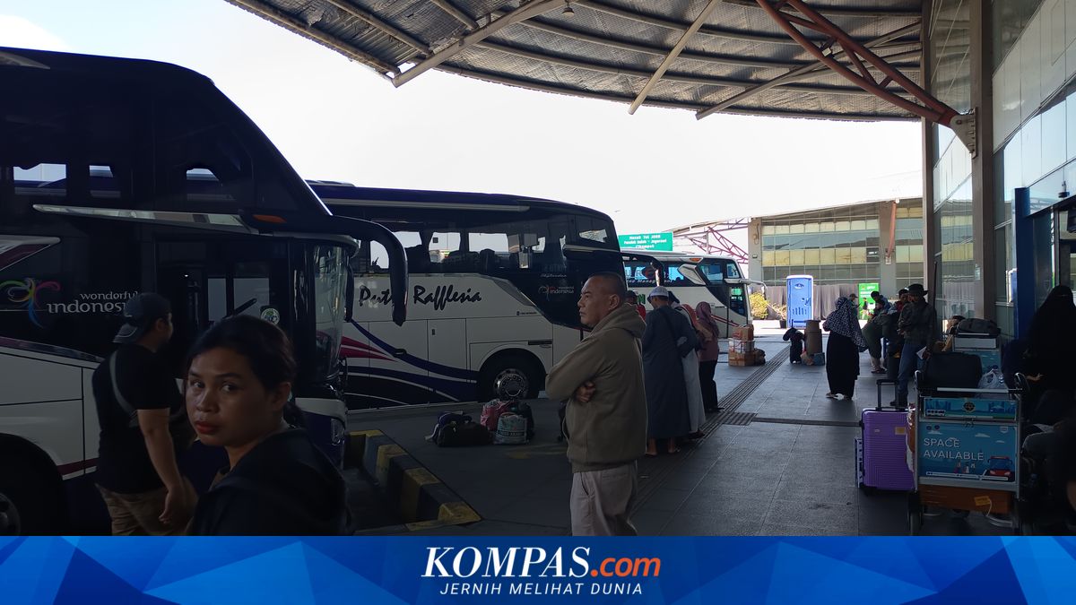 Pulogebang Terminal Becomes Increasingly Congested with Mudik Travellers, Peak Predicted for 17 March