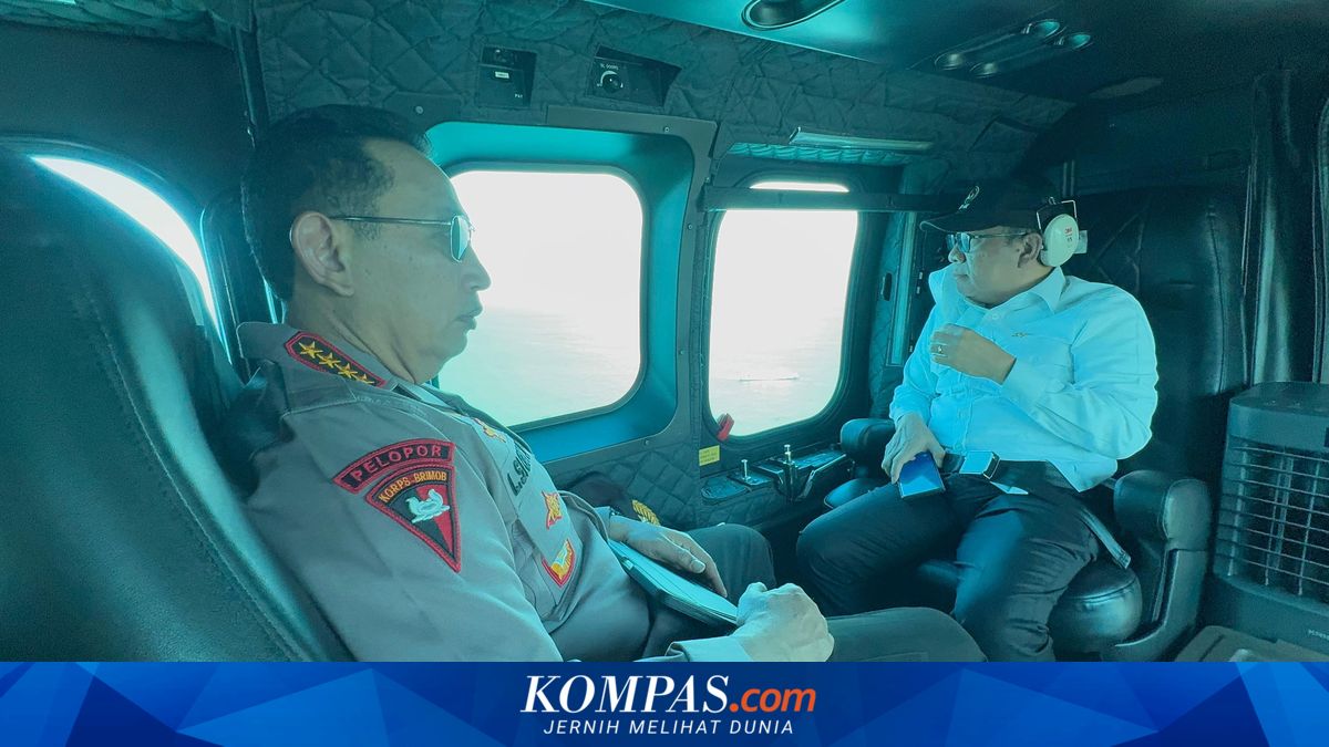 National Police Chief and Military Commander conduct aerial patrol to inspect Lebaran exodus readiness at Merak Port