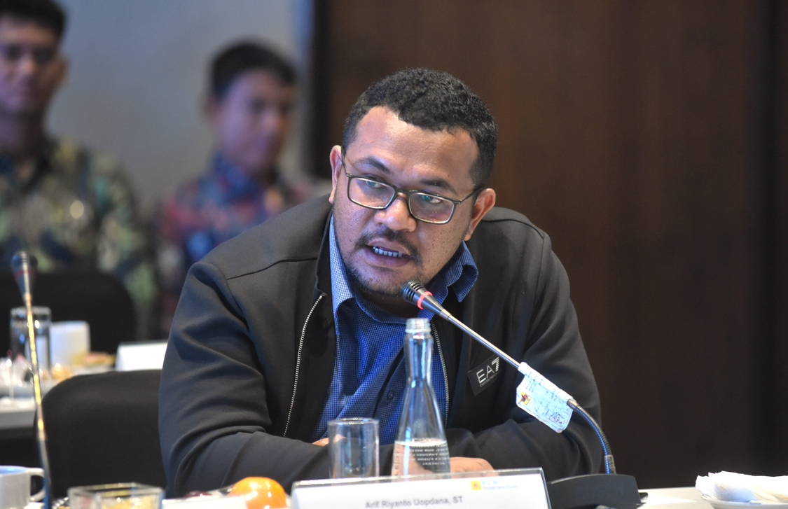 Legislator Urges Modern Waste Management Implementation in Bintang Mountains Regency