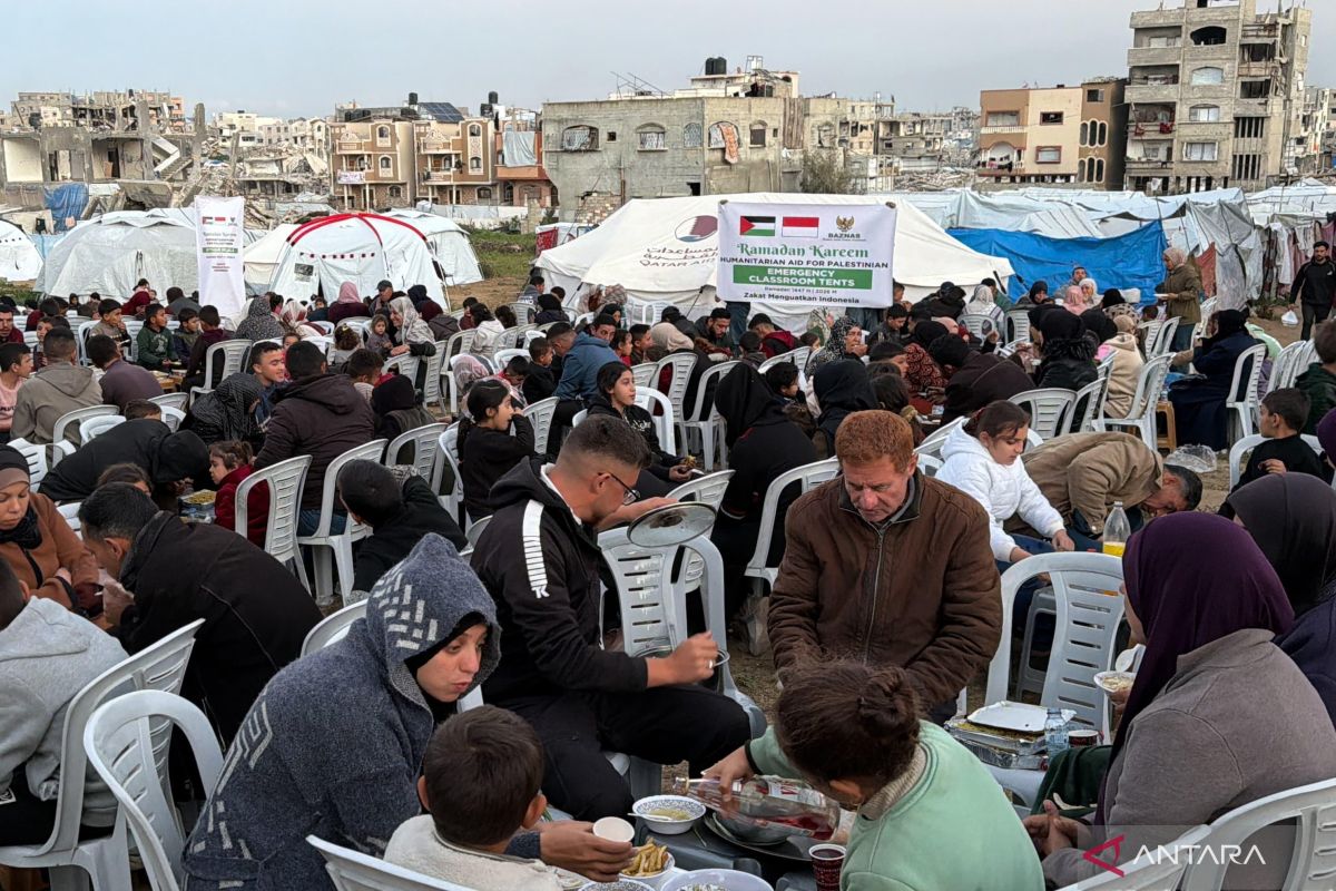 Indonesia's Baznas delivers 74,228 iftar meal portions to Palestine