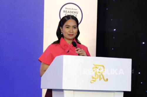 Deputy Minister of Tourism Presents Award as Bali Wins Best Island at RCA 2026