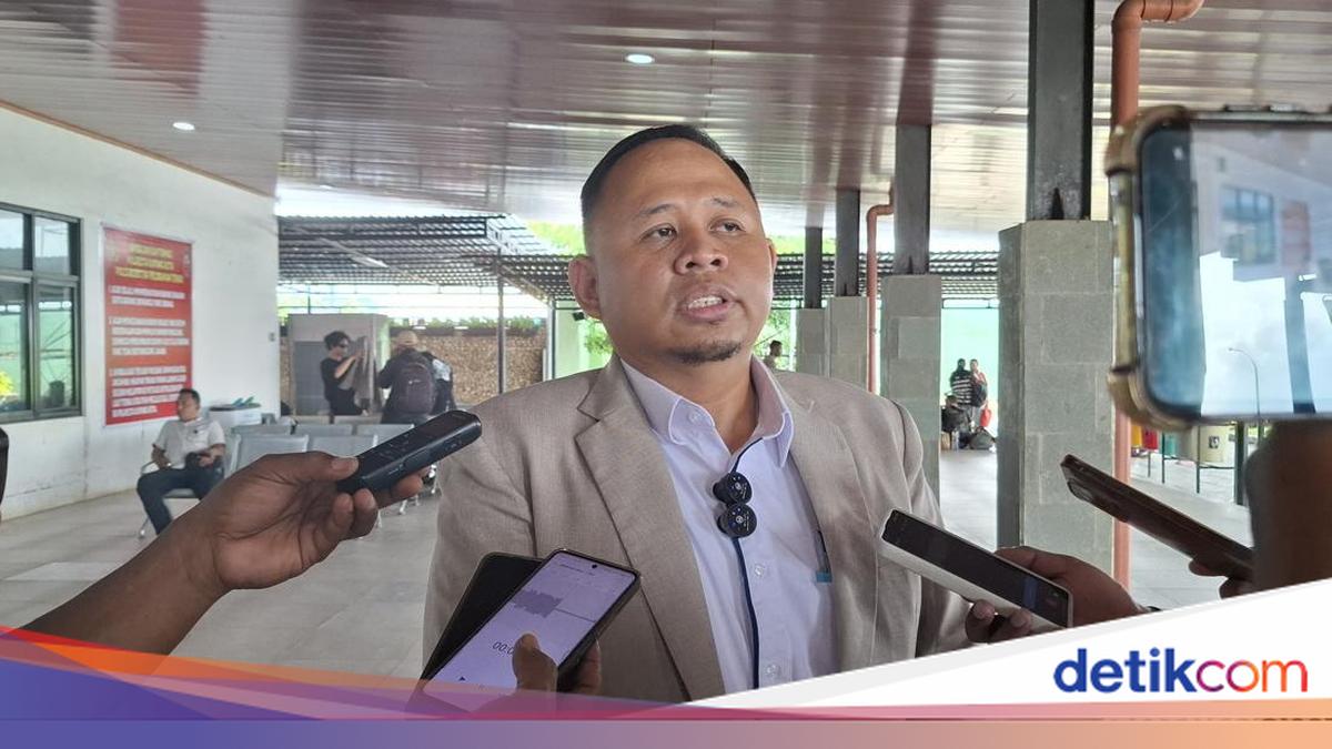 Pelni Deploys Six Ships at Tenau Port Kupang for Eid Holiday Season