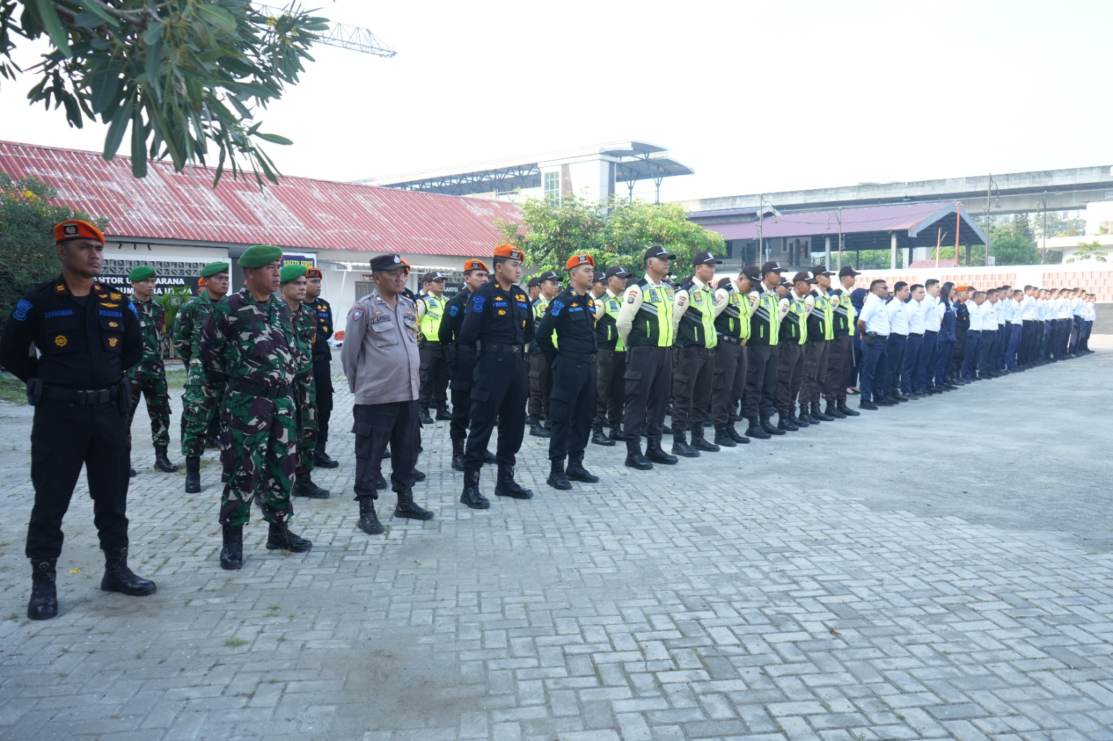 KAI Regional Division I North Sumatra Deploys Hundreds of Extra Personnel to Secure Eid Holiday Exodus