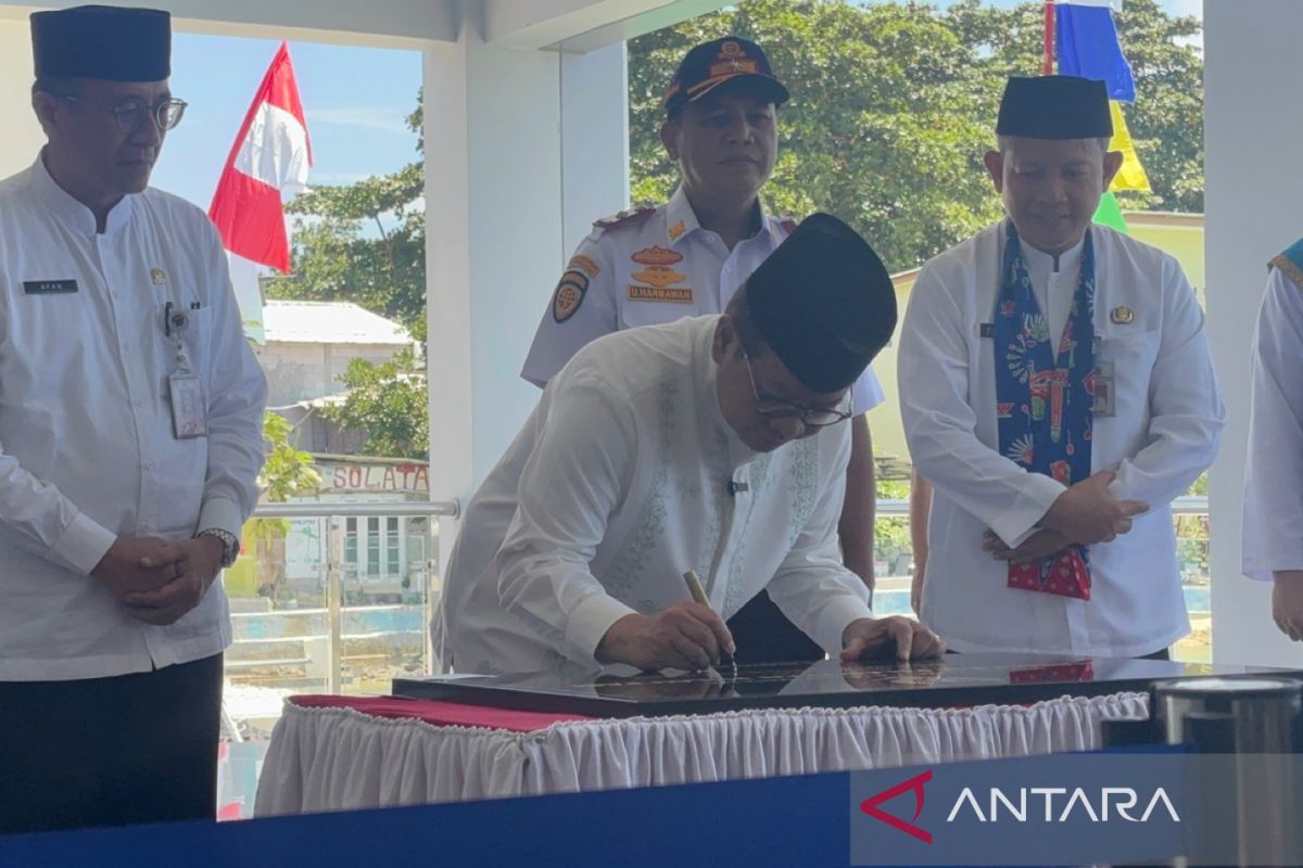 Pramono Inaugurates Transport Ministry Port Pier at Pari Island