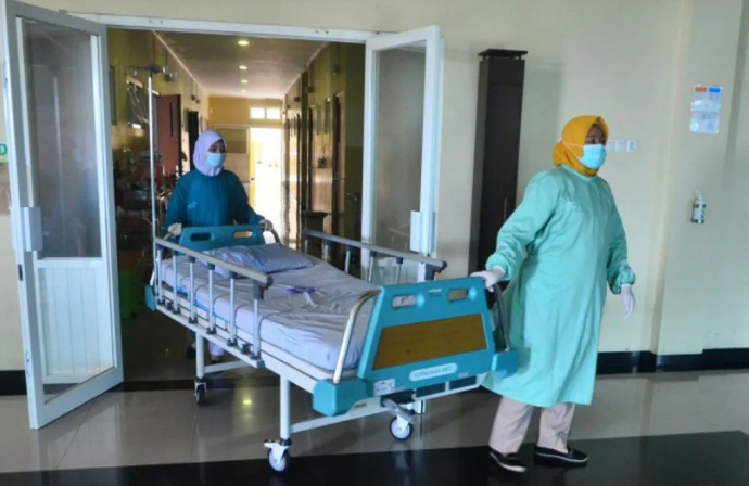 First Aid for Caustic Acid Burns: Learning from the Andrie Yunus Case