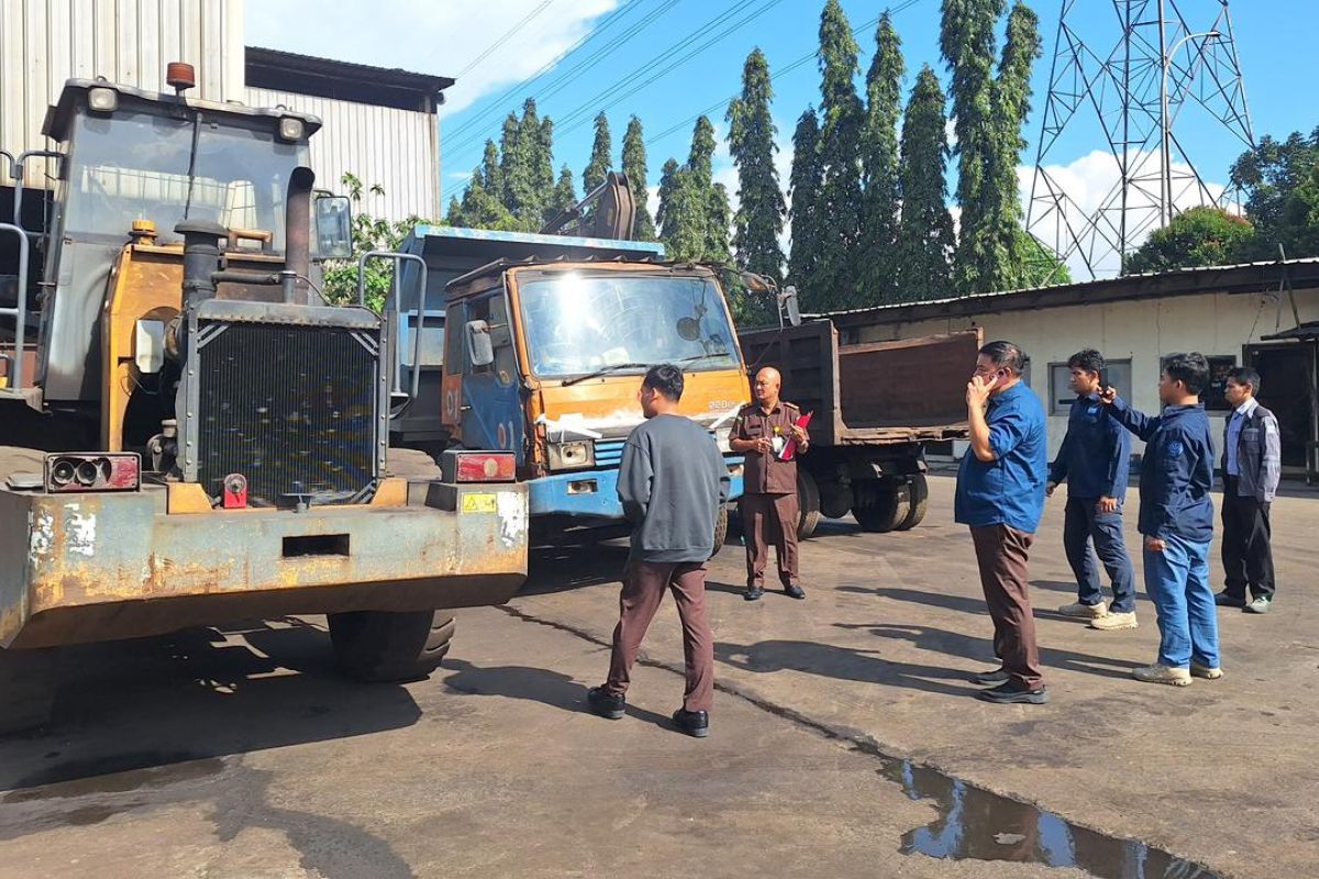 Ministry of Environment Pursues Legal Action Against Two Steel Companies in Tangerang for Hazardous Waste Dumping