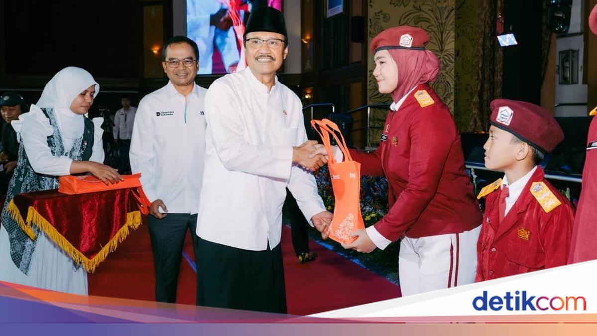 Gus Ipul Calls on Staff to Strengthen Solidarity at End of Ramadan