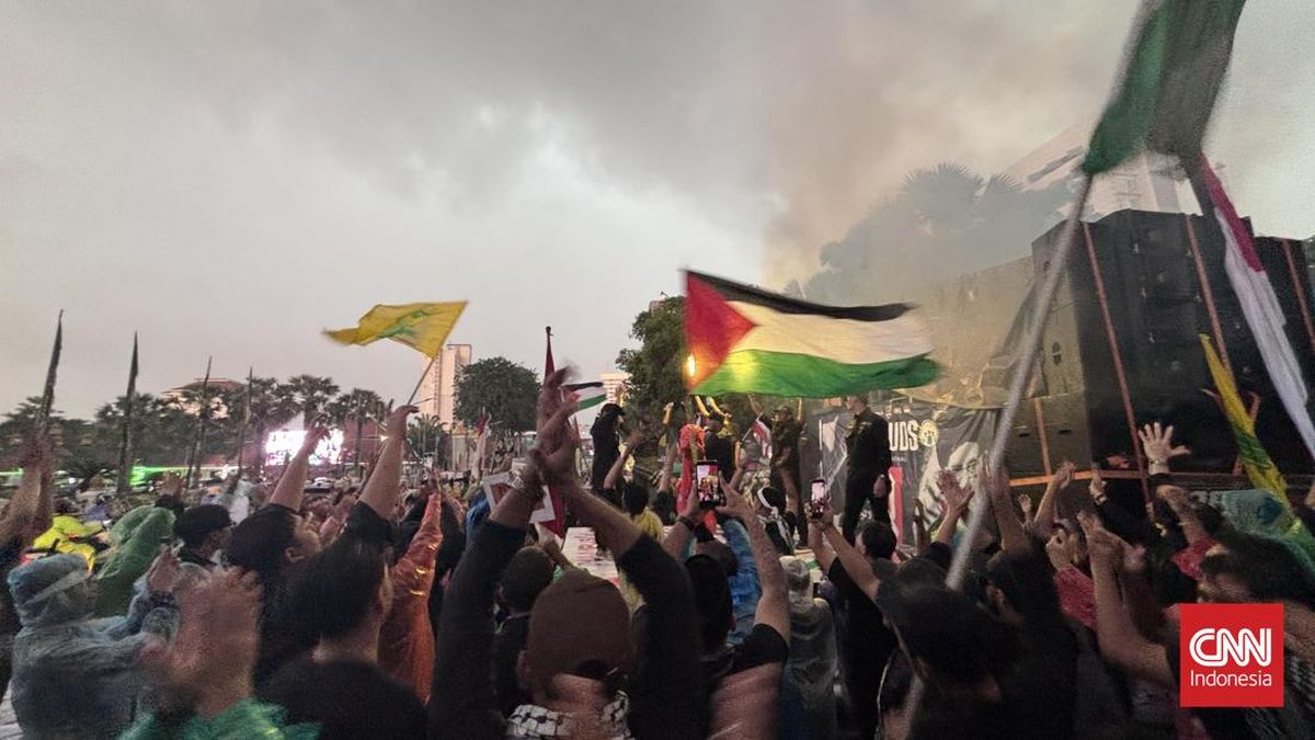 Demonstrations Demanding Indonesia Withdraw from Board of Peace Held Simultaneously in Surabaya and Makassar