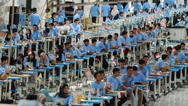 Chinese Garment Companies Flood West Java with New Factory Investments