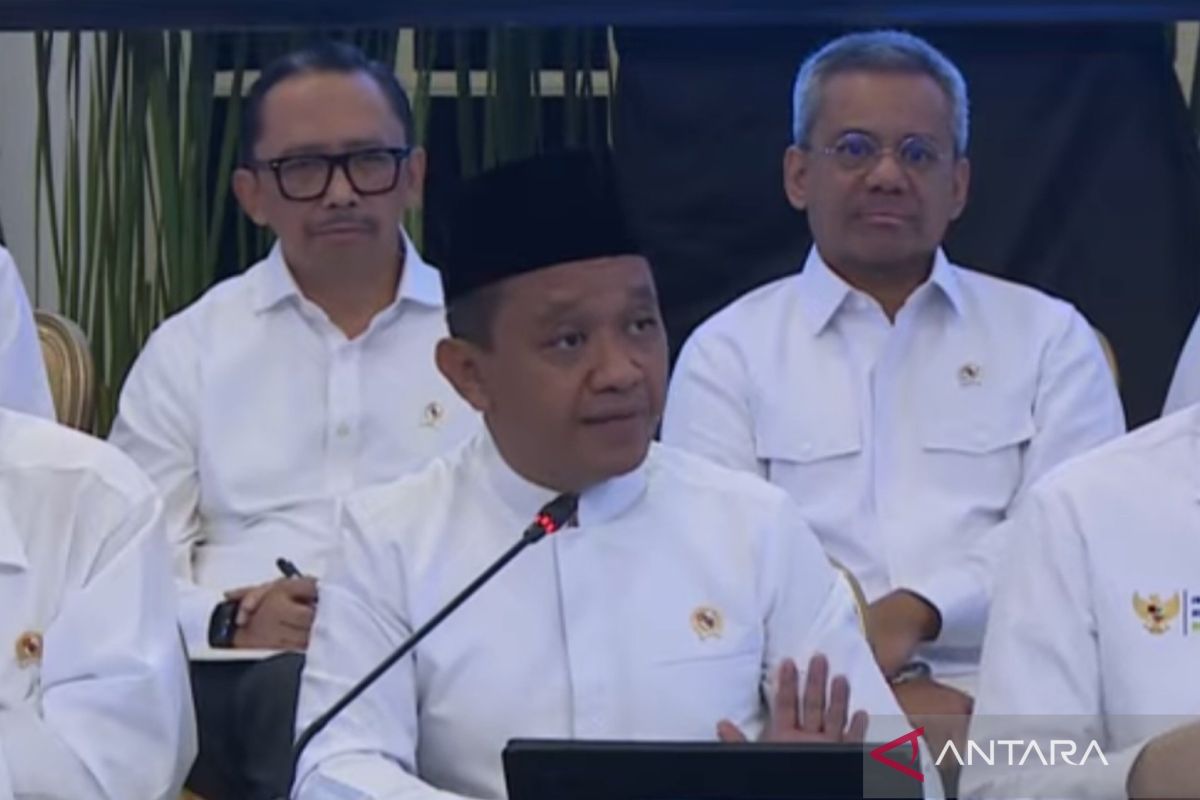 Indonesia does not import petroleum products from the Middle East, says Bahlil