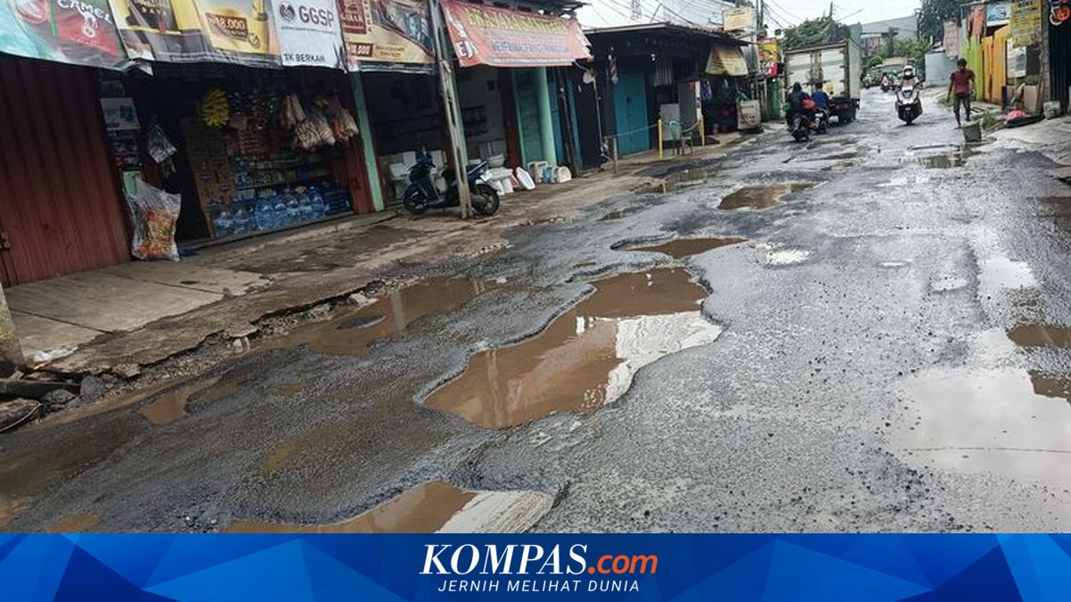 22 Road Sections in Bekasi Claimed to Be Repaired Ahead of Lebaran Exodus