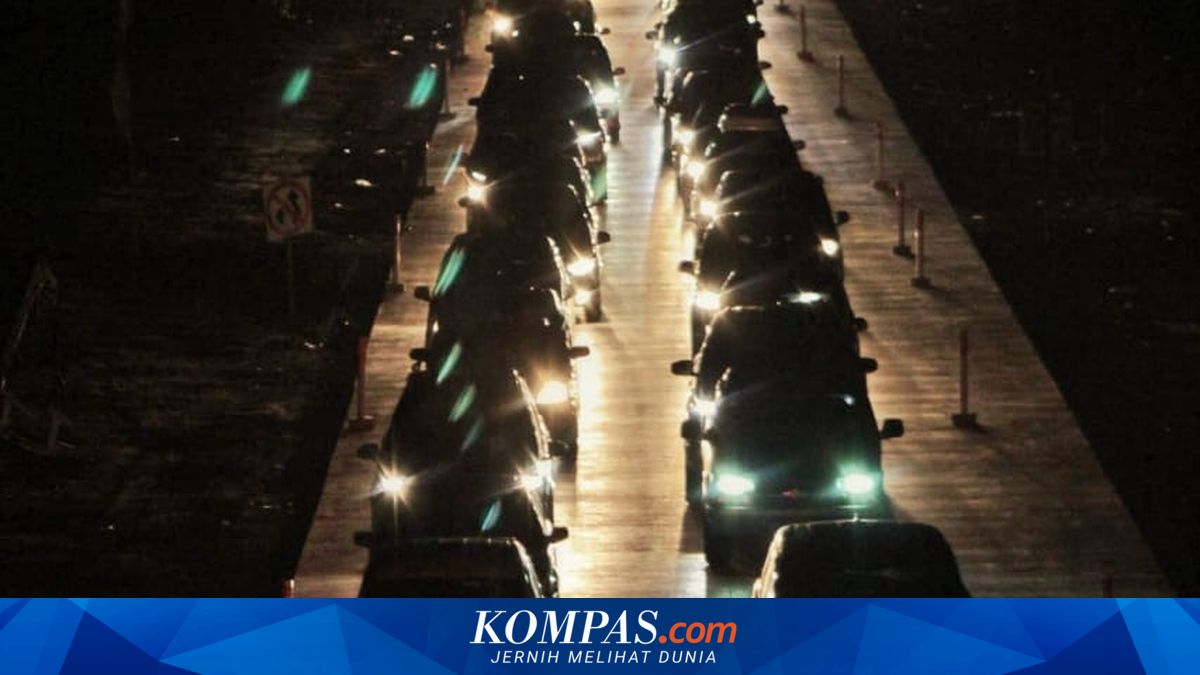 Safe Driving on Functionally Opened Toll Roads with Limited Lighting