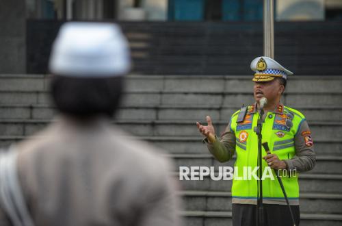 Police Chief Monitors Mudik Traffic Flows as Vehicle Volume Begins to Rise