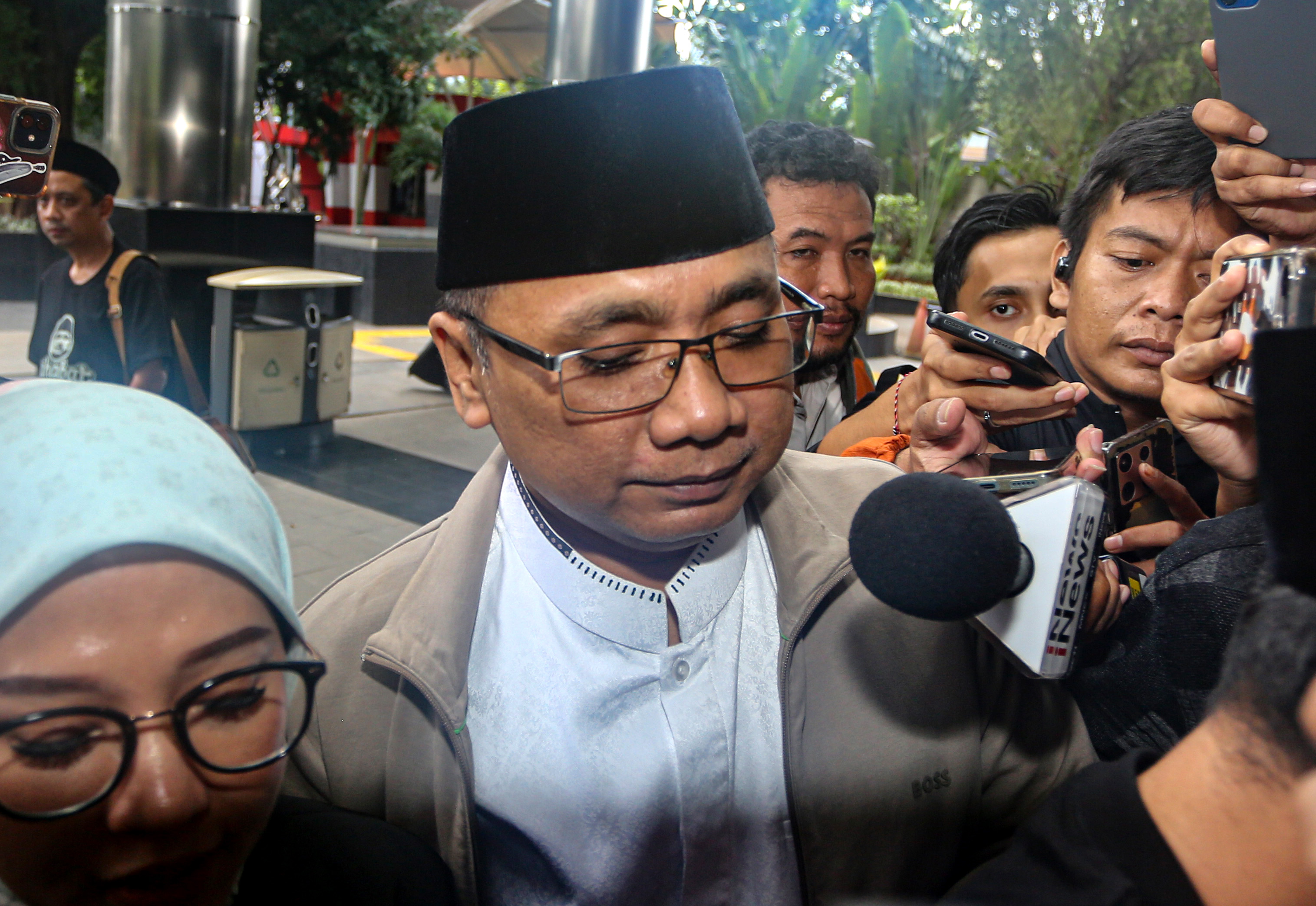 Hajj Quota Scandal: Pilgrims Allegedly Extorted Fees up to 113 Million Rupiah Per Person