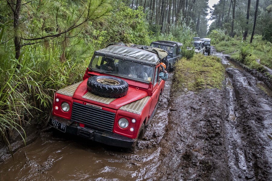 BMKG: Be Vigilant of Potential Rain and Tidal Flooding during Eid al-Fitr in West Java