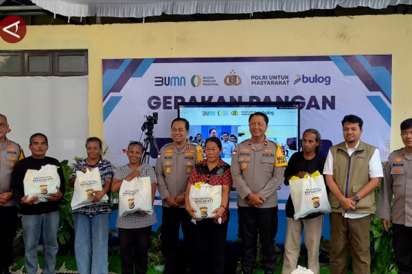 Police in East Nusa Tenggara and BULOG Launch Cheap Food Movement
